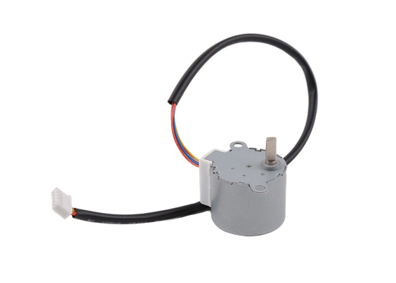 高精度なステッピング モーター7.5の程度12V DCの五線式ステッピング モーター